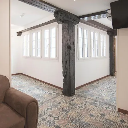 Emilysuites - Centro Historico Homestay