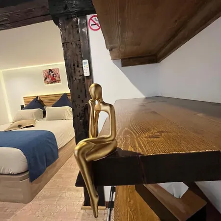 Homestay Emilysuites - Centro Historico