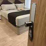 Emilysuites - Centro Historico ホームステイ *